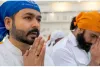 Ranveer Singh, director Aditya Dhar offer prayerS at Golden Temple