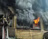 Fire breaks out in south Kolkata market