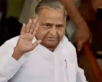 Political leaders pay tribute to Mulayam Singh Yadav on birth anniversary