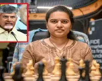 Chandrababu and Lokesh Congratulate Koneru Humpy on Rapid Chess Championship Victory