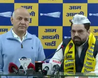 BJP leader Pravesh Ratan joins AAP