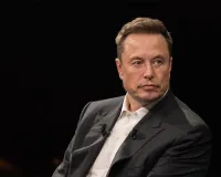 Elon Musk warns Republicans against standing in Trump's way — or his