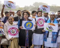 Symbol of govt's desperation: Priyanka slams FIR against Rahul