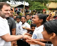 Rahul Gandhi visits Kerala to pay homage to Sonia Gandhi's personal secretary