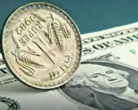 Rupee stays flat at 84.68 against US dollar in early trade