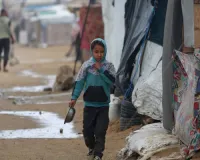 Winter is hitting Gaza, many Palestinians have little protection from cold