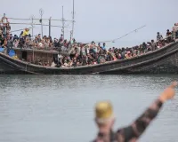 Two boats with more than 260 Rohingya refugees arrives in Indonesia's coast