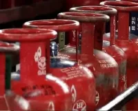 Govt to give Rs 35,000 cr LPG subsidy to IOC, BPCL, HPCL