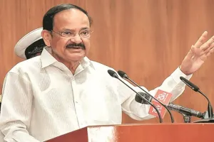 M Venkaiah Naidu and other are conferred with Padma Awards