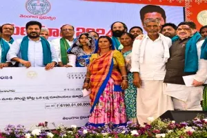 Telangana: CM Revanth Reddy released the second installment of loan waiver in Telangana