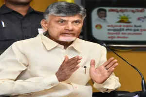 Andhra CM directs officials to ensure no scarcity of seeds for farmers