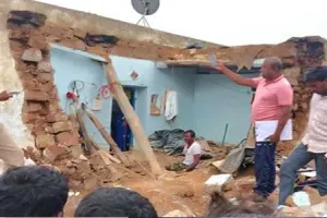 Four of family die in roof collapse in Andhra Pradesh