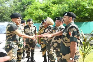 BSF additional DG reviews security in border areas of Jammu