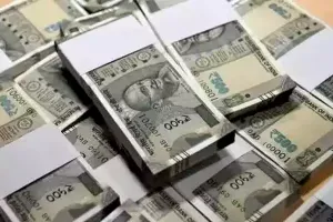 Amid voting for assembly polls, Rs 60 lakh cash seized in Chandrapur district