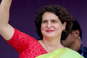 Male cops entering women's rooms 'wrong': Priyanka Gandhi on Palakkad hotel raid