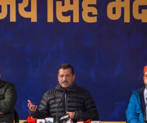 Kejriwal announces Ambedkar scholarship for free foreign education of Delhi's Dalit students 