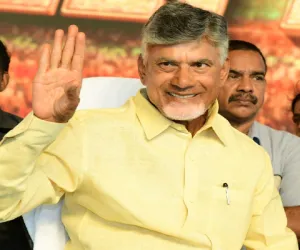 Chandrababu will distribute 1000 vehicles to women 